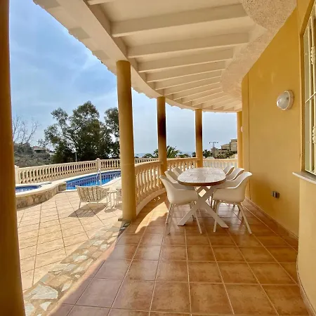 Roca De Leones By United Renters *